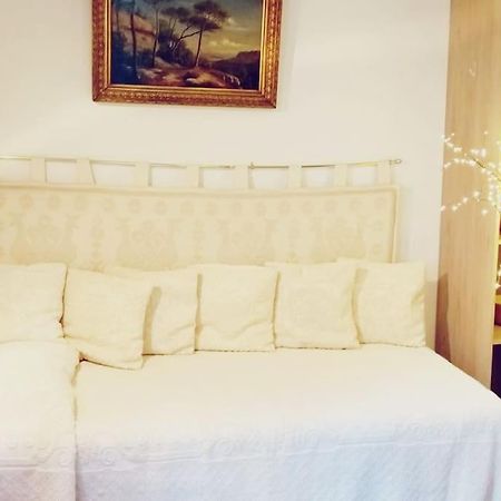 Small Luxurious Room In The Heart Of Saint Germain 파리 외부 사진