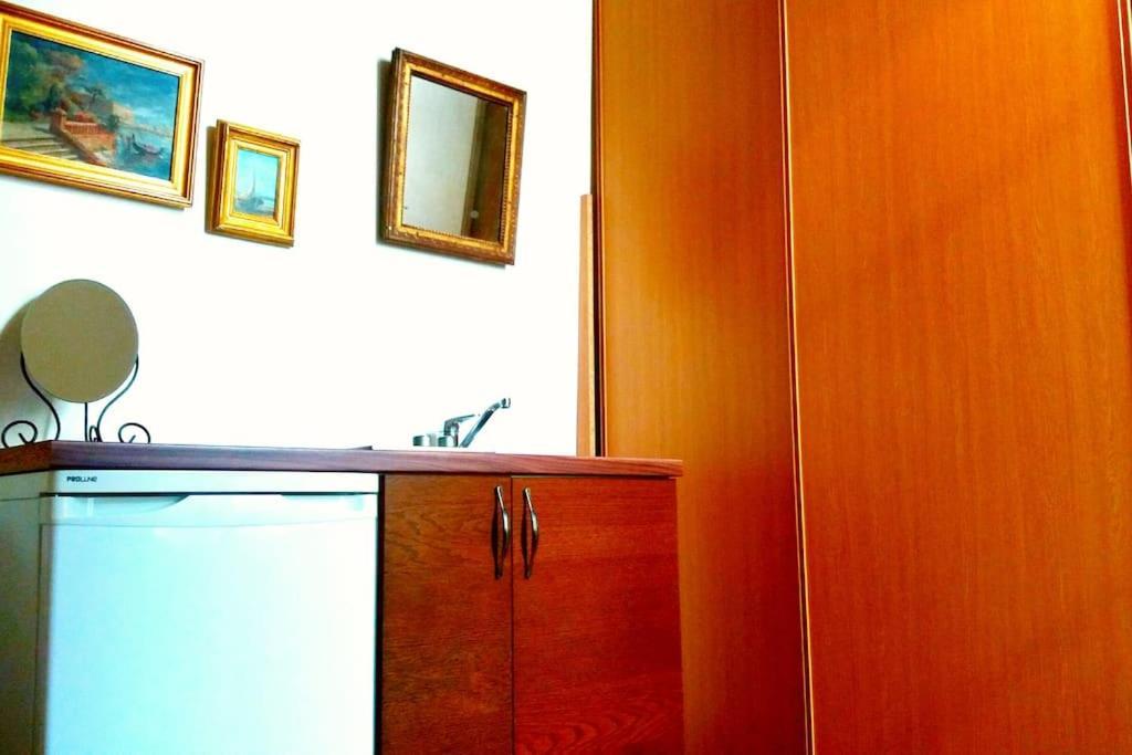 Small Luxurious Room In The Heart Of Saint Germain 파리 외부 사진