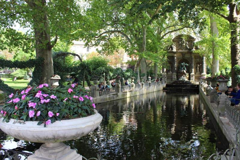 Small Luxurious Room In The Heart Of Saint Germain 파리 외부 사진